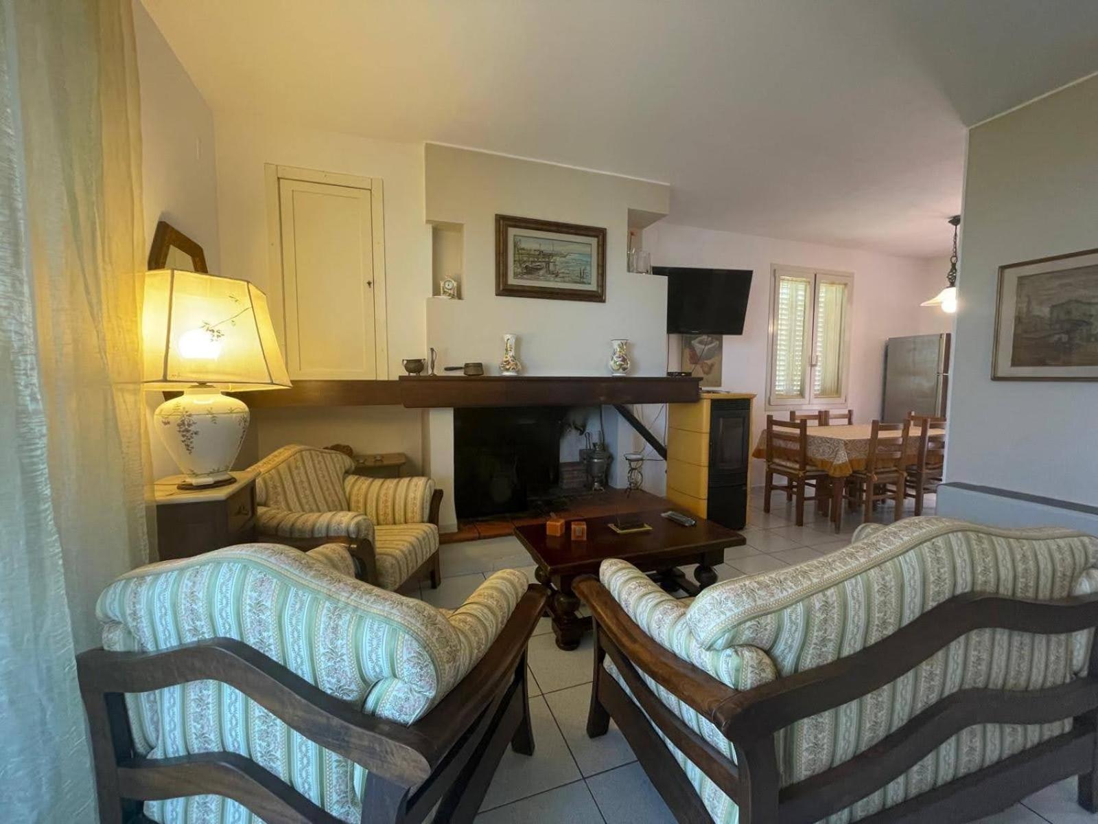 Villa In Collina Vista Mare Roseto Degli Abruzzi Esterno foto